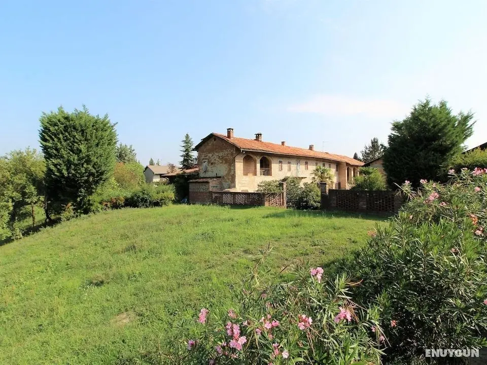 Attractive Holiday Home in Brozolo With Private Pool - Öne Çıkan Resim