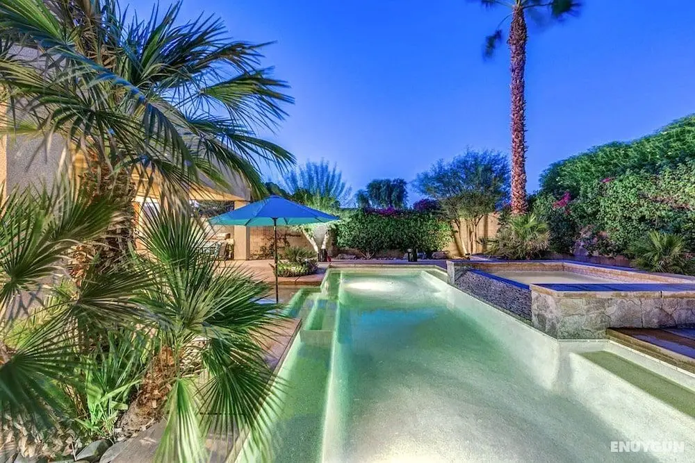 Aurora by Avantstay Stylish Spacious Oasis w/ Pool, Spa & BBQ - Öne Çıkan Resim