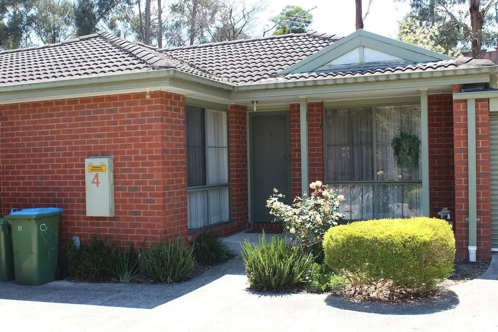 Australian Home Away Ringwood at Bardia - Öne Çıkan Resim