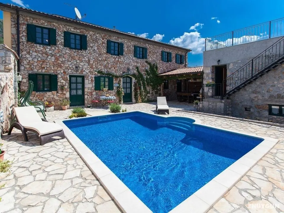 Authentic Large Villa With Private Swimming Pool & Wellness - Öne Çıkan Resim