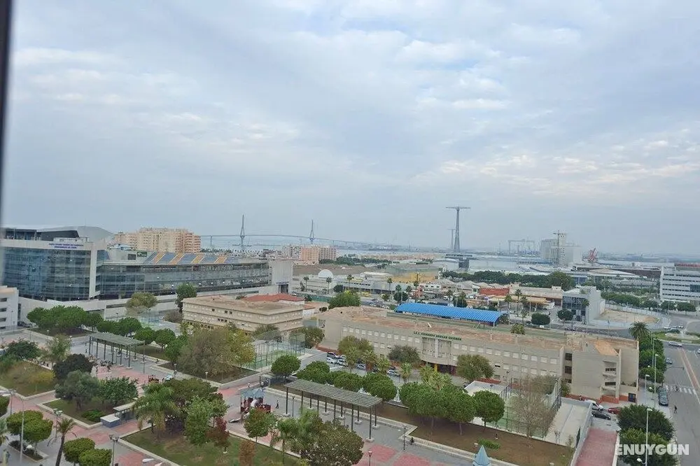 Avda planta 11 vistas Bahía playa - Konum Öne Çıkanlar