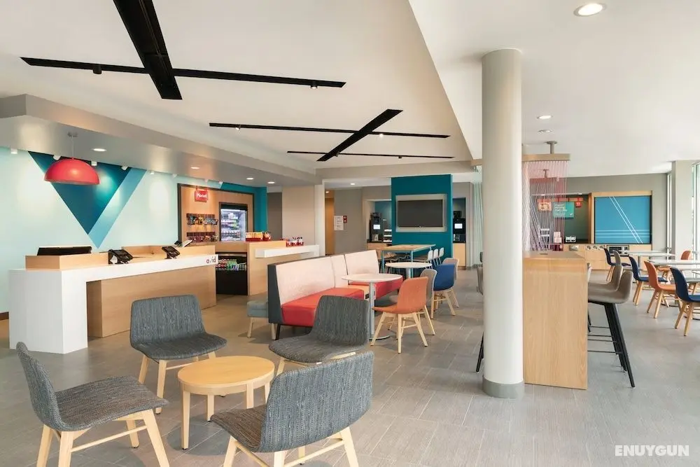 avid hotel Fresnillo, an IHG Hotel - Lobi