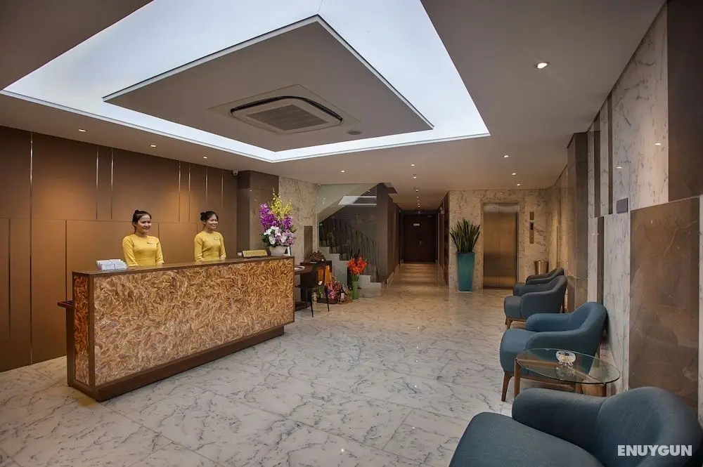 Avora Hotel - Lobi