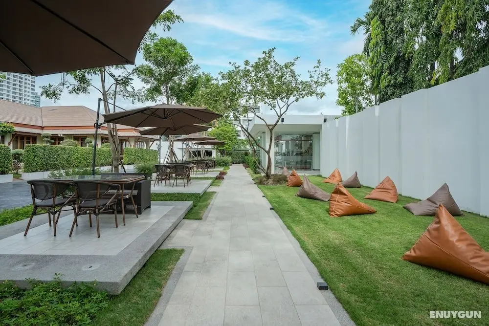 Away Bangkok Riverside Kene - Yerinde Yemek