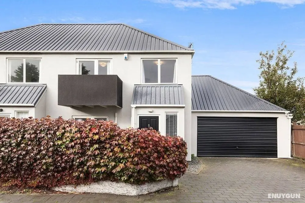 Awesome Central Christchurch Townhouse - Öne Çıkan Resim