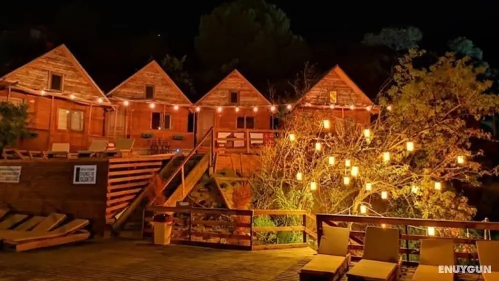 Ayanya Beach & Bistro Bungalows - Öne Çıkan Resim