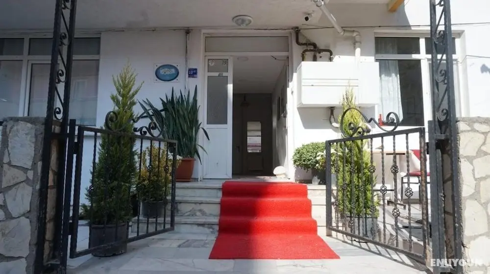 Ayberk Pansiyon - Dış Mekan