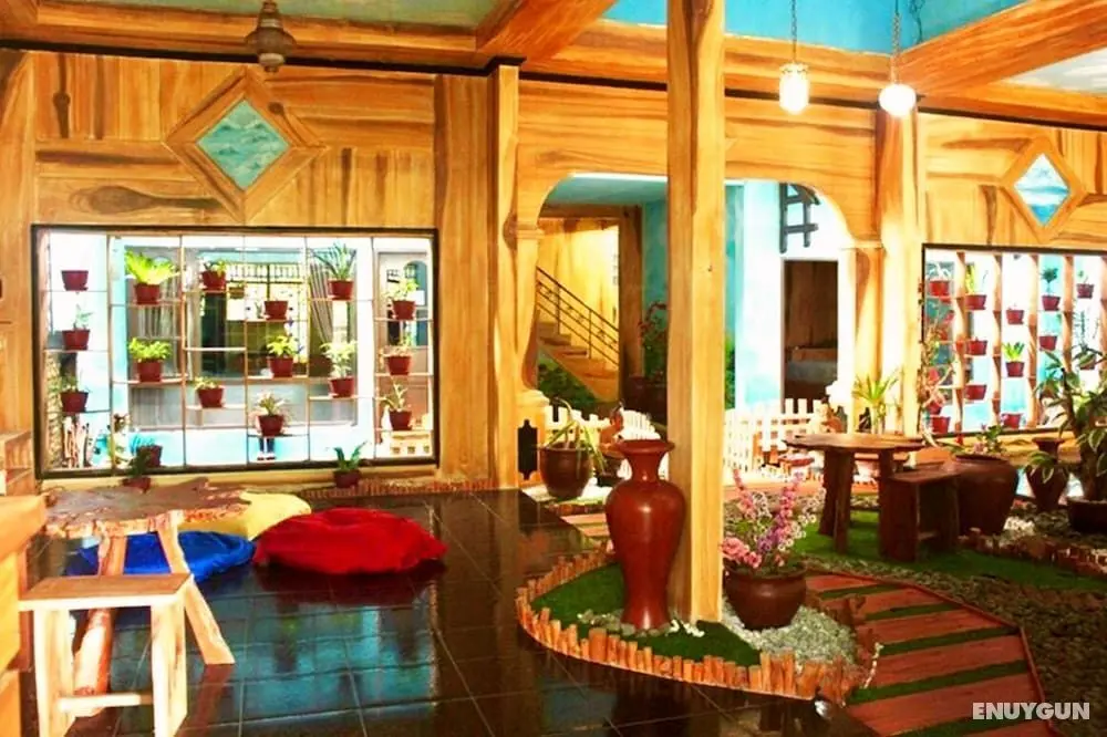 Ayodhya Garden Hostel Yogyakarta by HOM - Öne Çıkan Resim