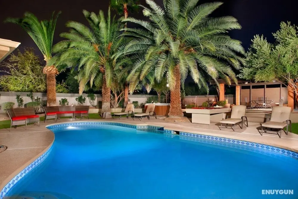 AZ Oasis! Heated Pool & Spa - Sport Court & Putting Greens Pool Table & Games! - Öne Çıkan Resim