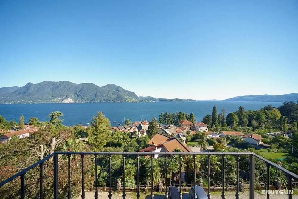 Azalea Apartment With Terrace and Lake View - Oda