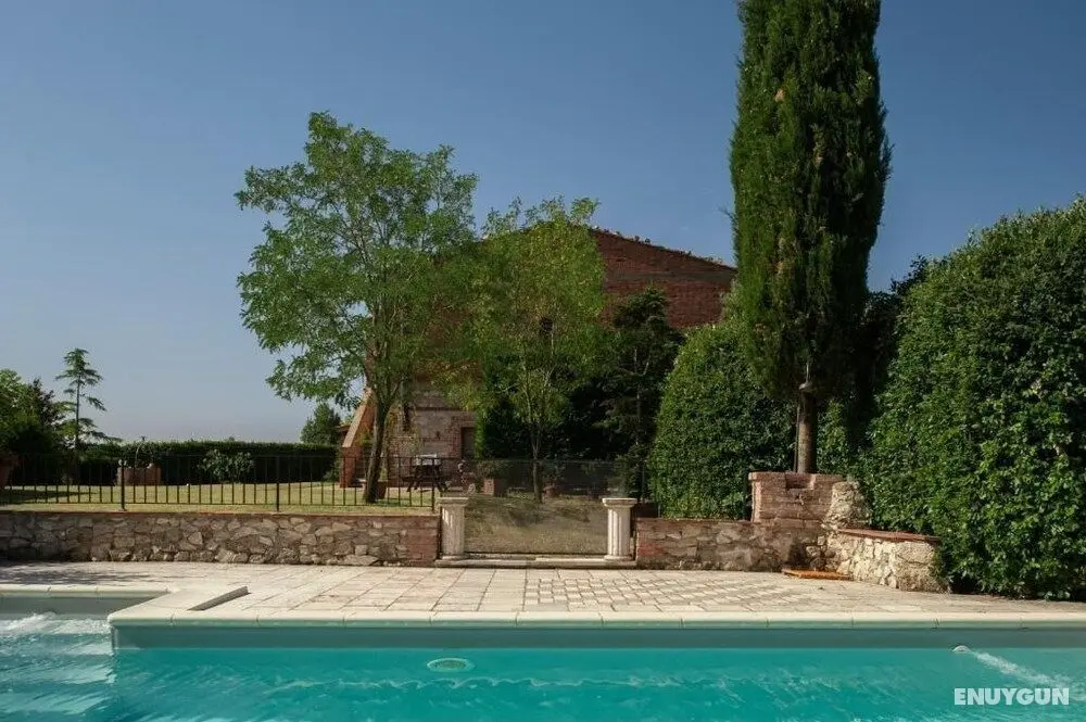 Azienda Agricola Podernuovo - Havuz