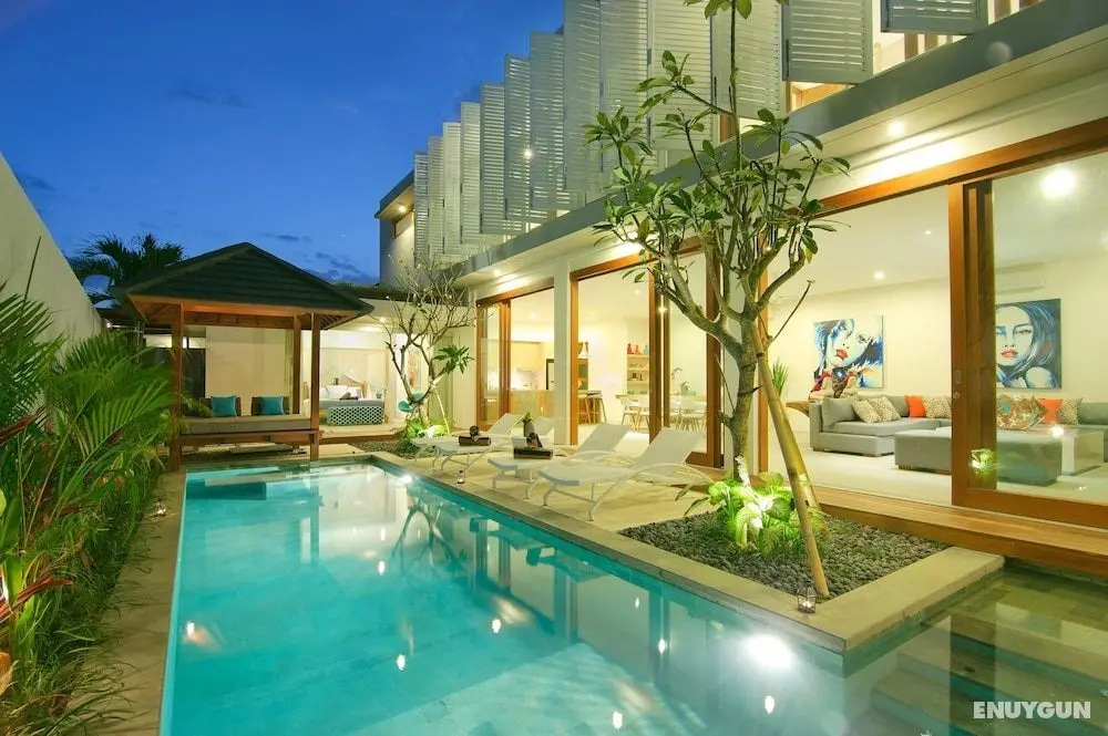 Villa Azure - Öne Çıkan Resim