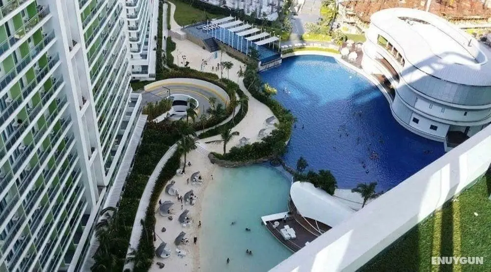 Azure Urban Resort and Residences - Öne Çıkan Resim