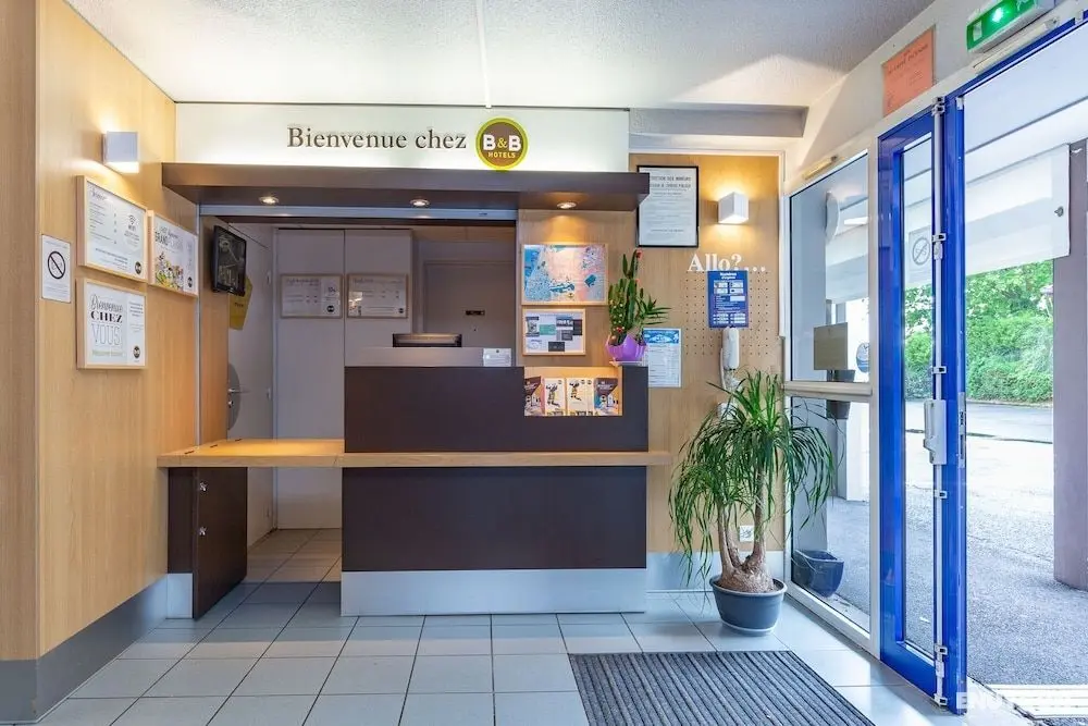 B&B Hotel Bayonne - Lobi
