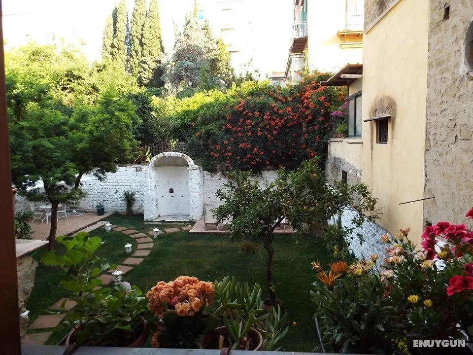 B&B In giro per Napoli - Konum Öne Çıkanlar