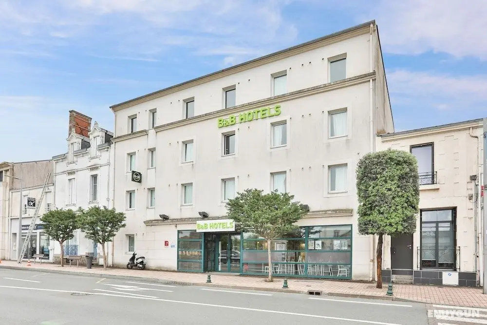 B&B Hotel Les Sables-d'Olonne Centre Gare - Öne Çıkan Resim
