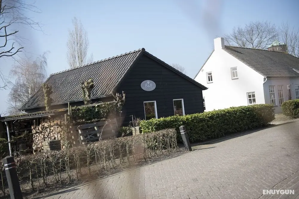 B&B Logeren bij van Heeren - Dış Mekan
