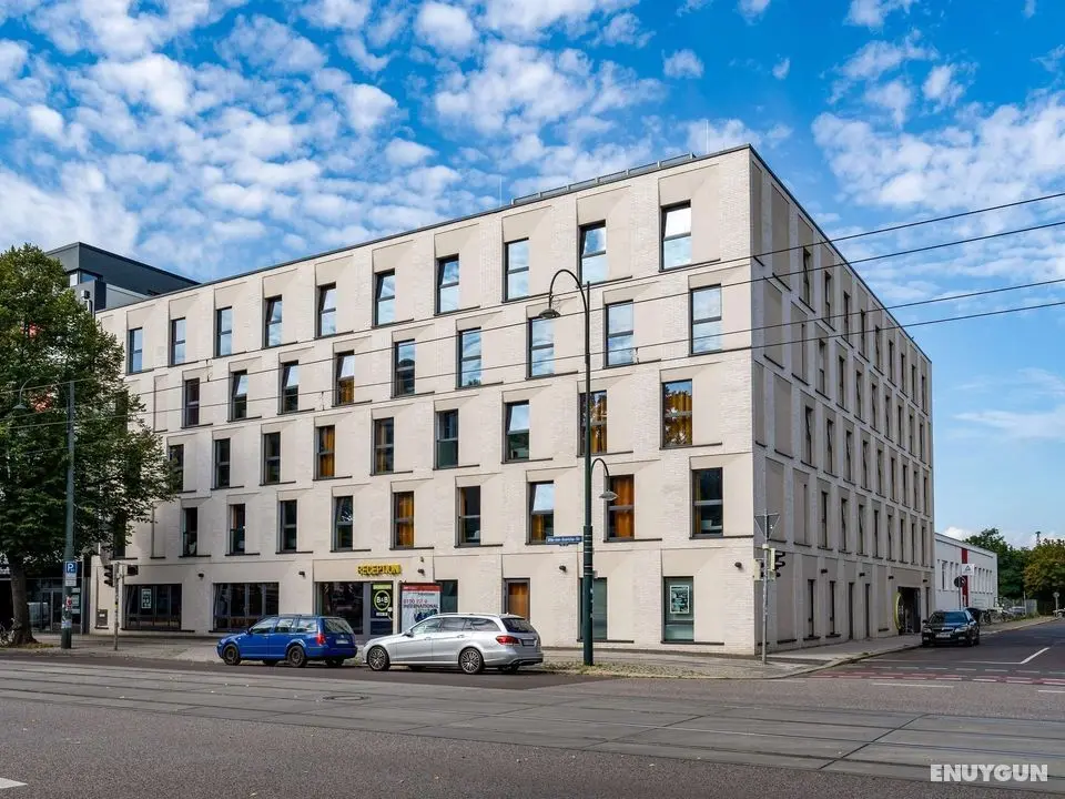 B&B Hotel Magdeburg - Dış Mekan