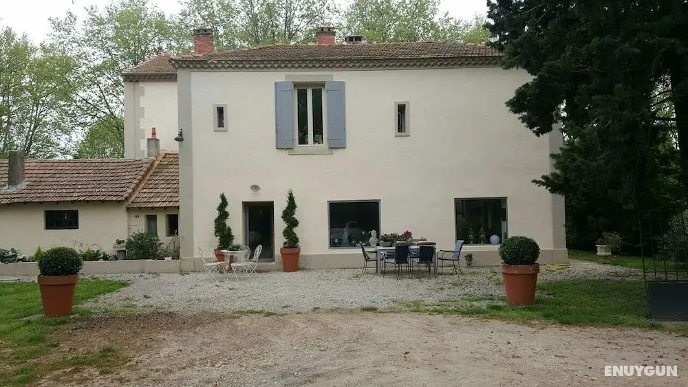 B&B Manoir en Crau - Öne Çıkan Resim