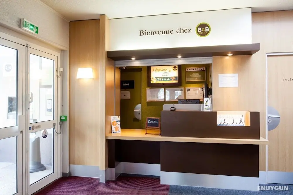 B&B Hotel Noisy Le Grand - Lobi