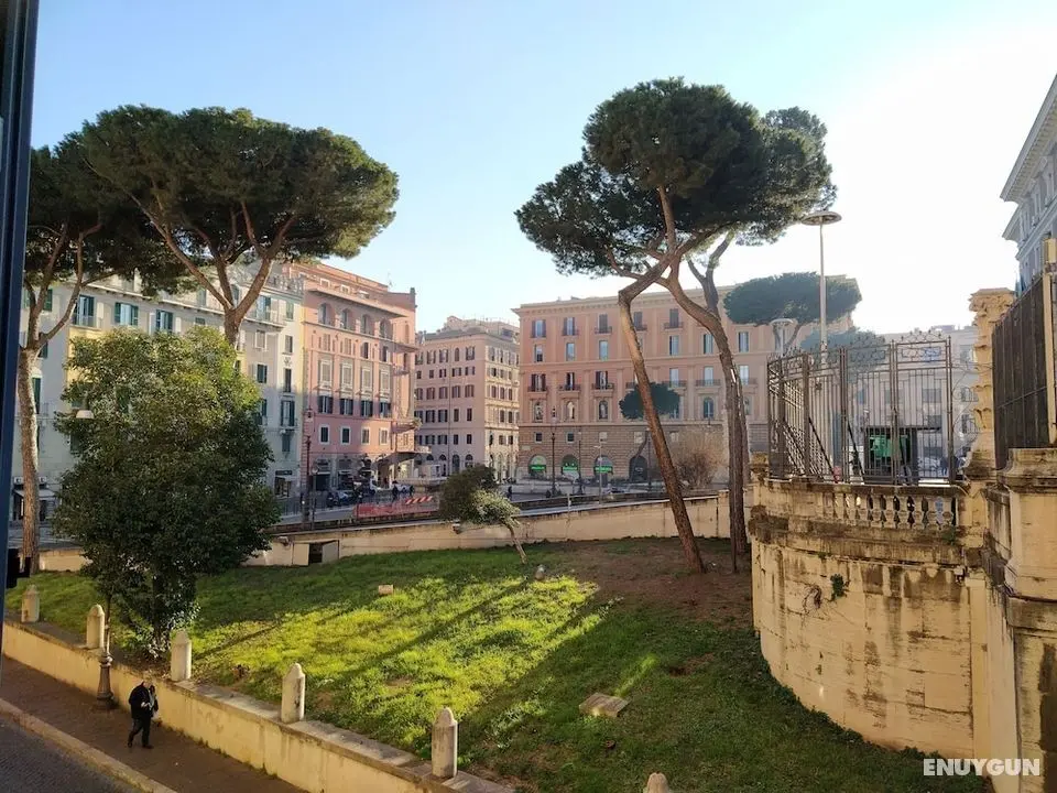 B&B Hotel Roma Italia Viminale - Oda Manzaraları