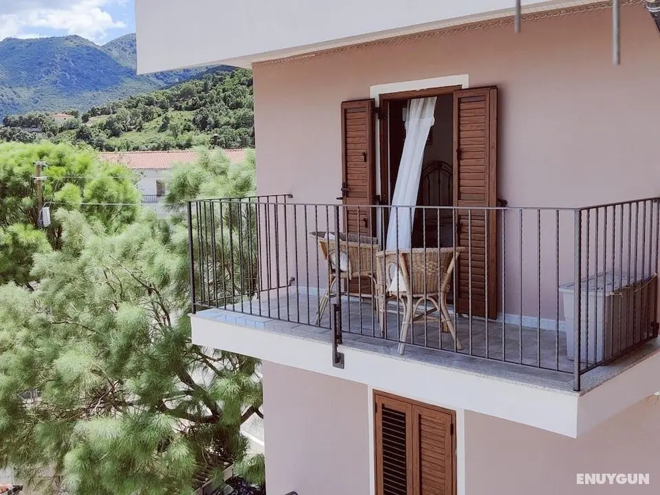 B&b Rooms Urzulei - Oda Düzeni