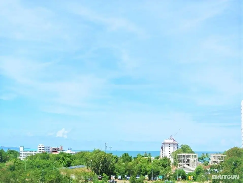 Baan Suan Lalana Tc 1 Bedroom Penthouse With sea View Apartment Pattaya - Konum Öne Çıkanlar