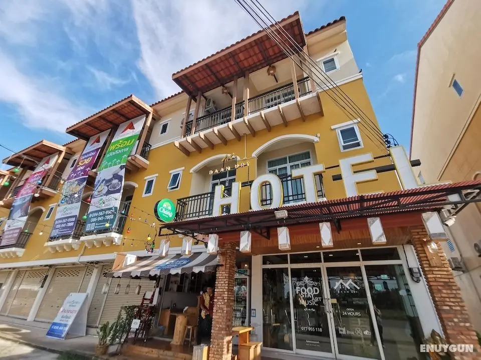 Baan URT Suratthani Airport Hotel - Öne Çıkan Resim