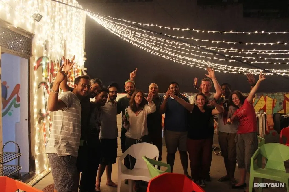 Backpacker Panda Delhi - Öne Çıkan Resim
