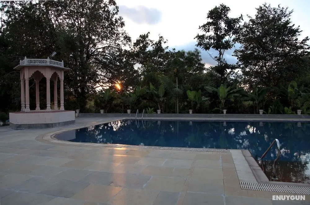 The Bagh - A Forest Retreat Kanha - Havuz