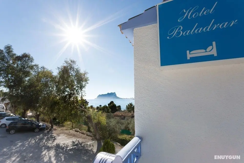 Hotel Baladrar - Otopark
