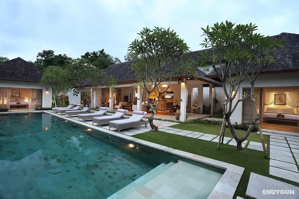 Villa Bali Asri Batubelig - Oda
