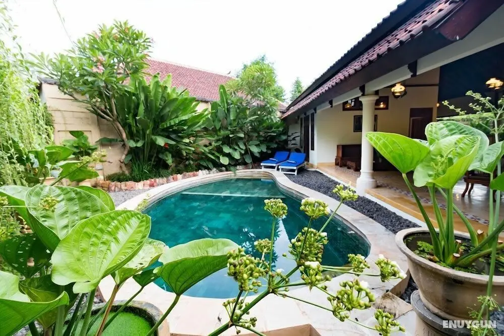 Bali Royal Heritage Villas - Oda Düzeni