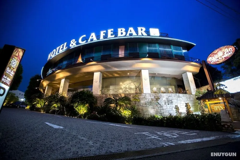 Hotel & Resort BaliAn Tomei Kawasaki IC - Adults Only - Dış Mekan
