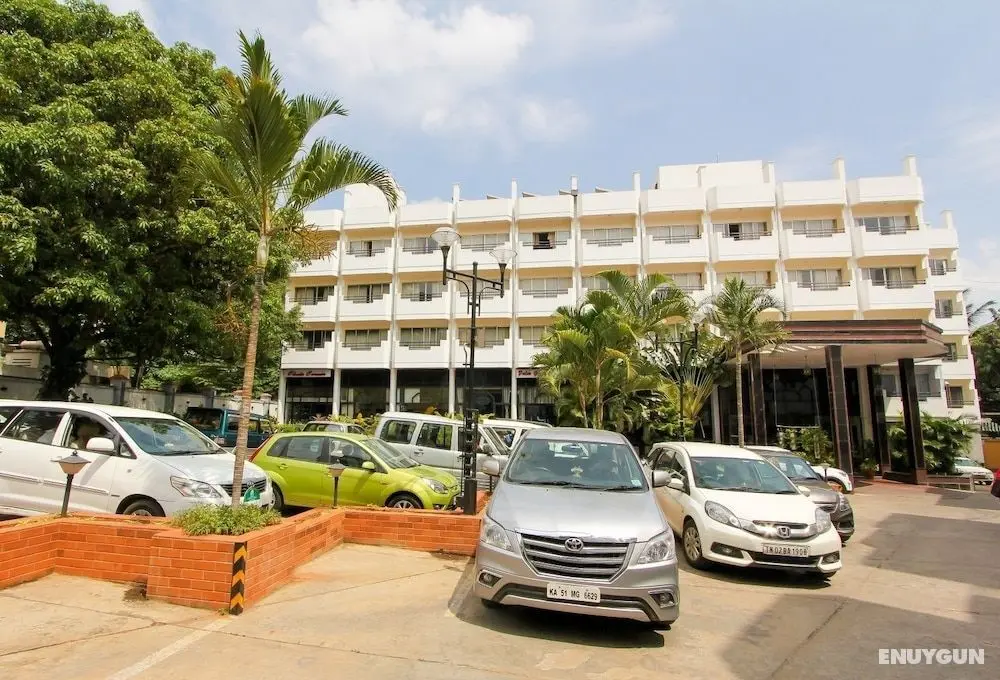 Hotel Ballal Residency - Otopark