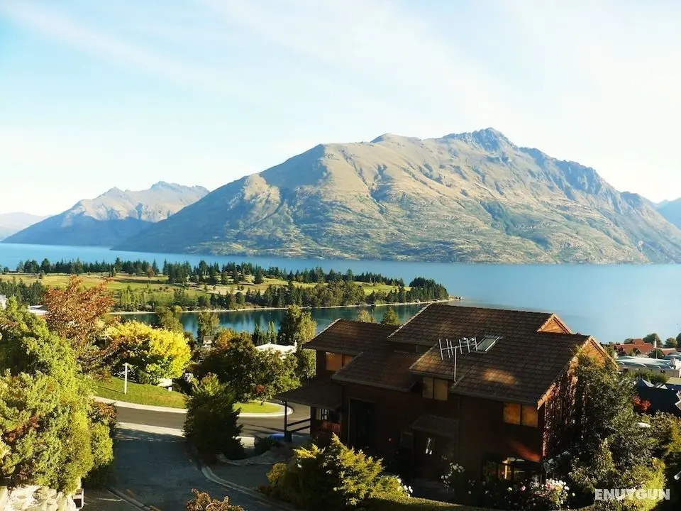 Balmoral Lodge - Dış Mekan