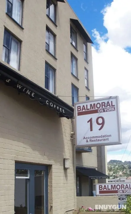 Balmoral On York - Lobi