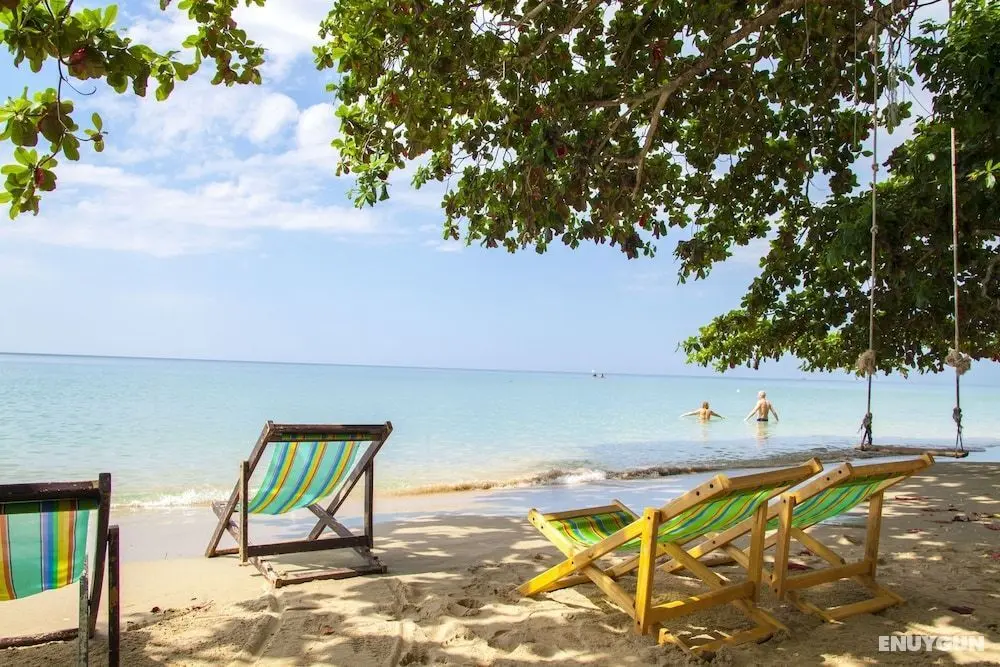 Ban Na White Sand Beach - Öne Çıkan Resim