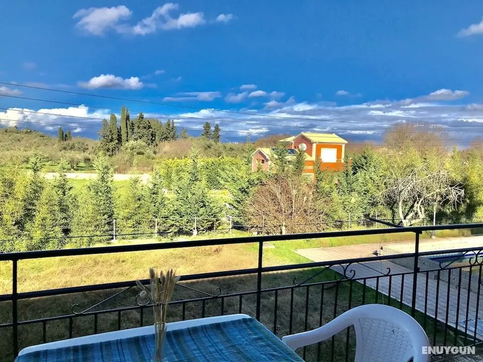 Banos Apartments And Swimming Pool Near the Beach - Oda Düzeni