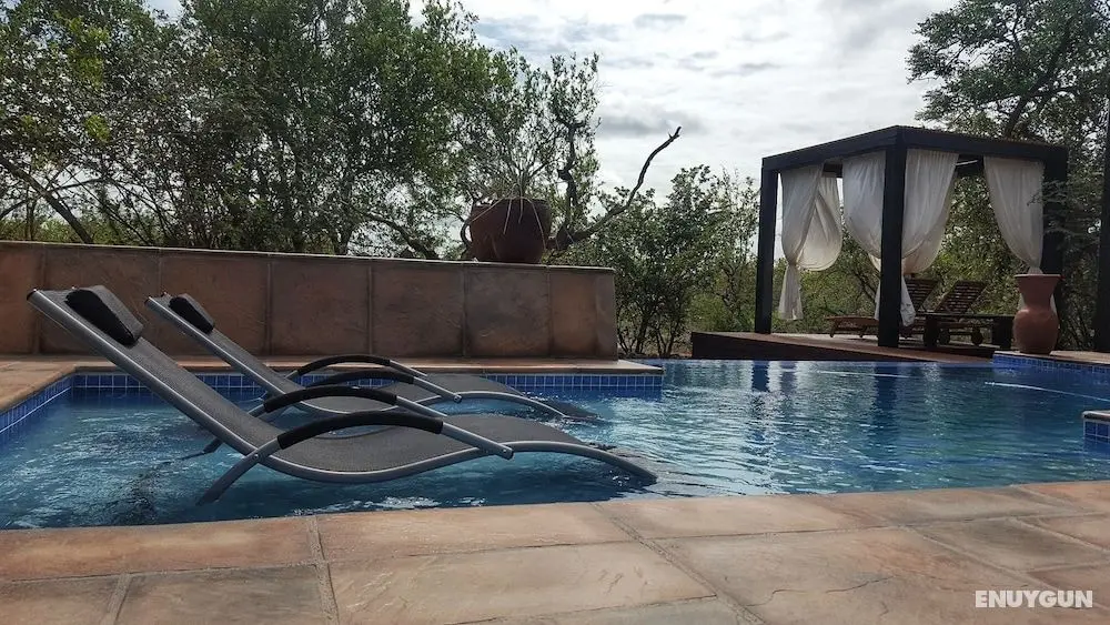 The Baobab Bush Lodge - Dış Mekan