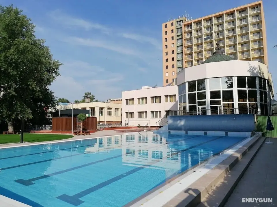 Hotel Barátság Hajdúszoboszló Superior - Öne Çıkan Resim