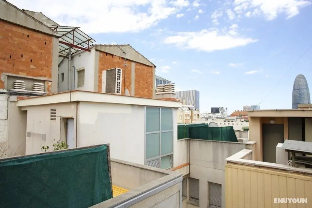 BarcelonaForRent Market Suites - Oda Düzeni