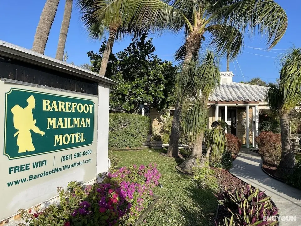 Barefoot Mailman Lantana Motel - Öne Çıkan Resim