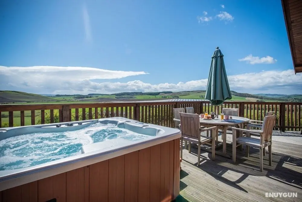 Barn Lodge With Hot Tub Near Cupar, Fife - Öne Çıkan Resim