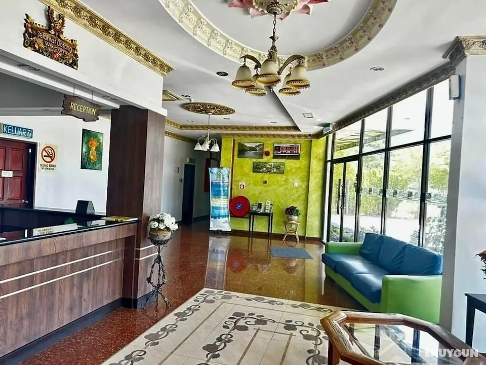 Baron Hotel - Öne Çıkan Resim