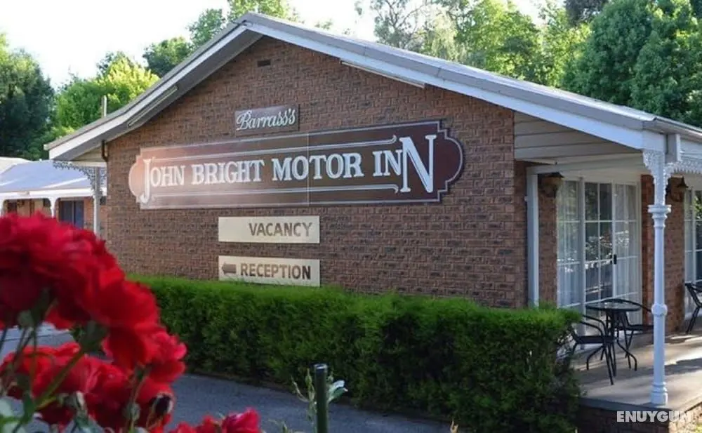 Barrass's John Bright Motor Inn - Dış Mekan