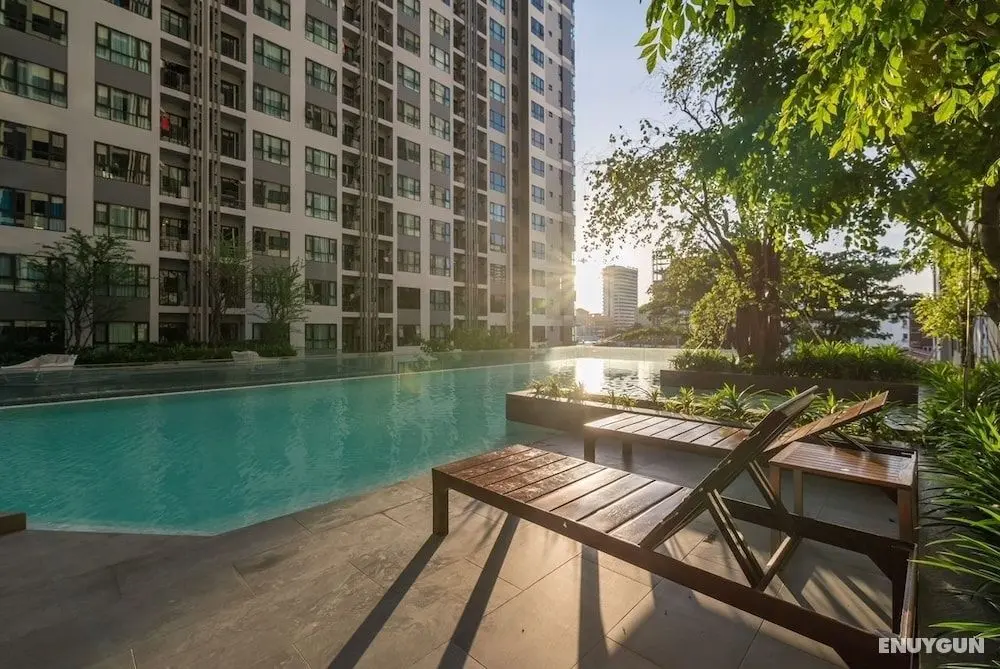 The Base Condo Pattaya by Supee - Öne Çıkan Resim