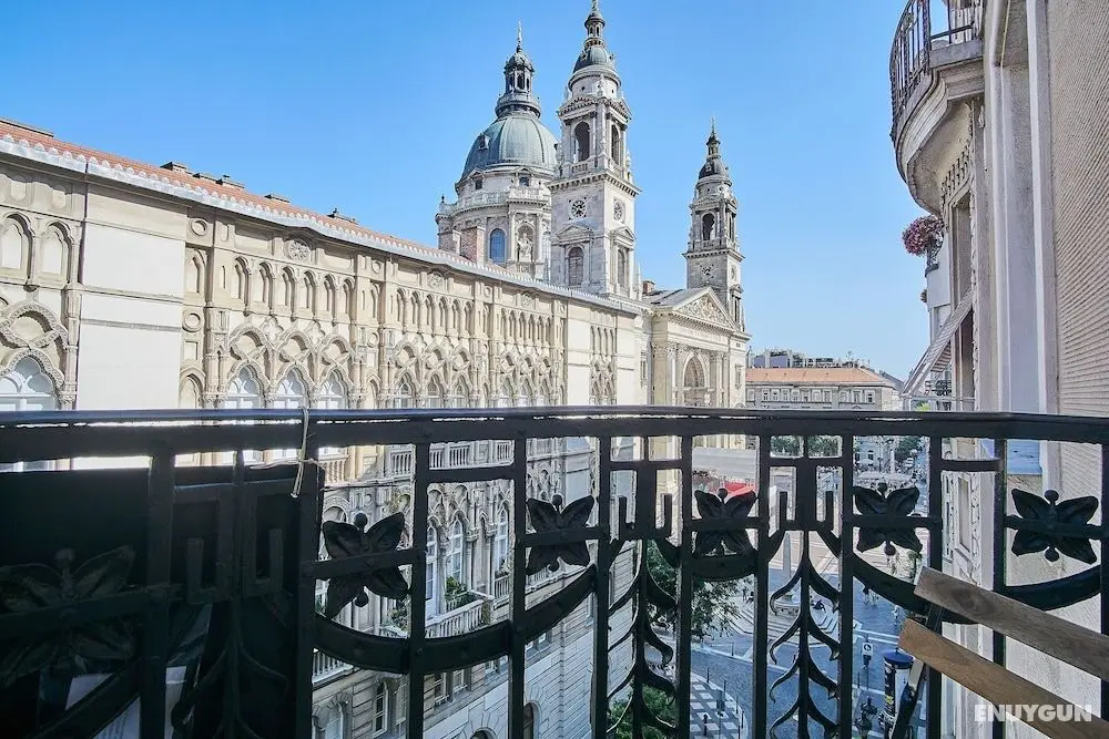Basilica Apartment - Oda Manzaraları