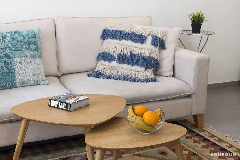 Bauhaus Boutique by TLV2rent - Öne Çıkan Resim