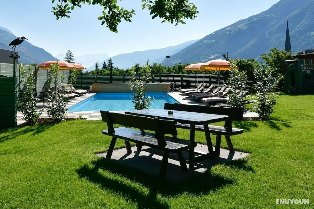 Hotel Bauhof - Dış Mekanlar